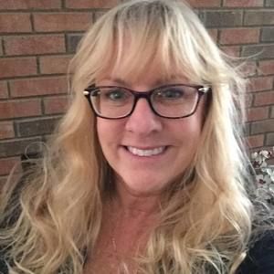 Meet your Posher, Michele
